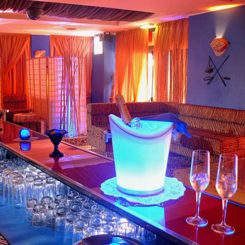 ORA BLU night club