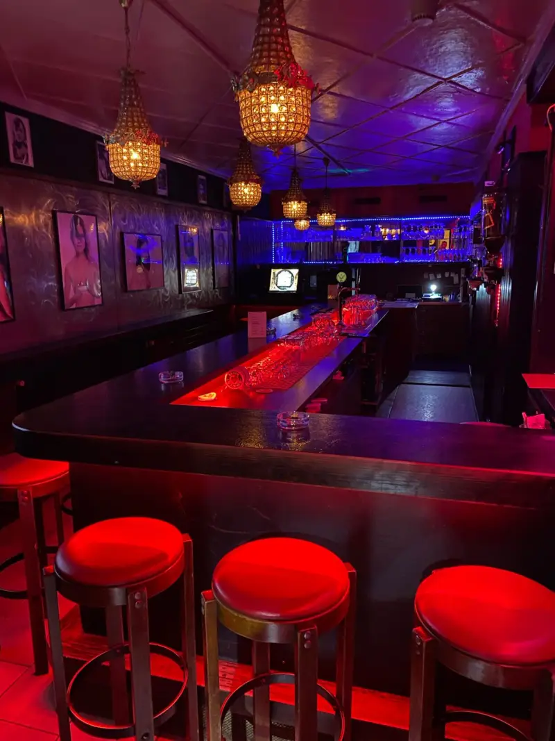 Rebe Bar