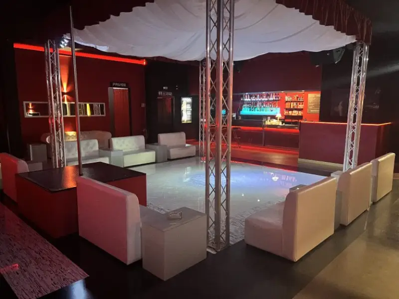 Birikina Night Club
