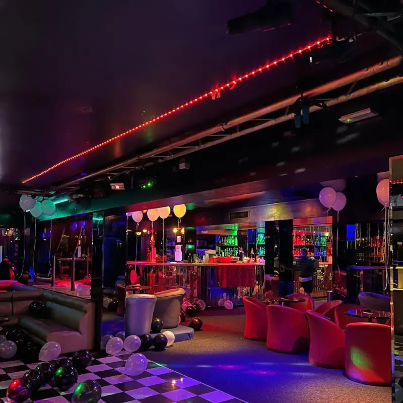 Open Gate Night Club