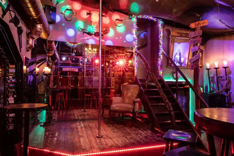 Garage Bar